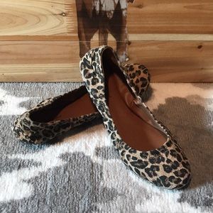 Lucky Brand flats 🍀